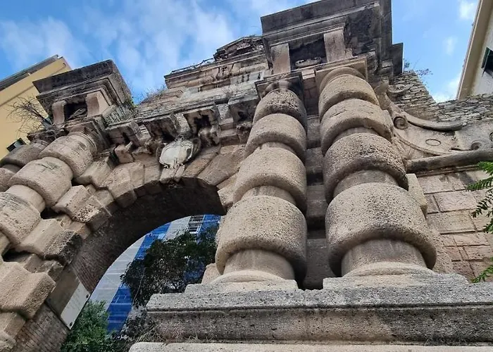 Porta Pila Brignole بيت ضيافة 4*